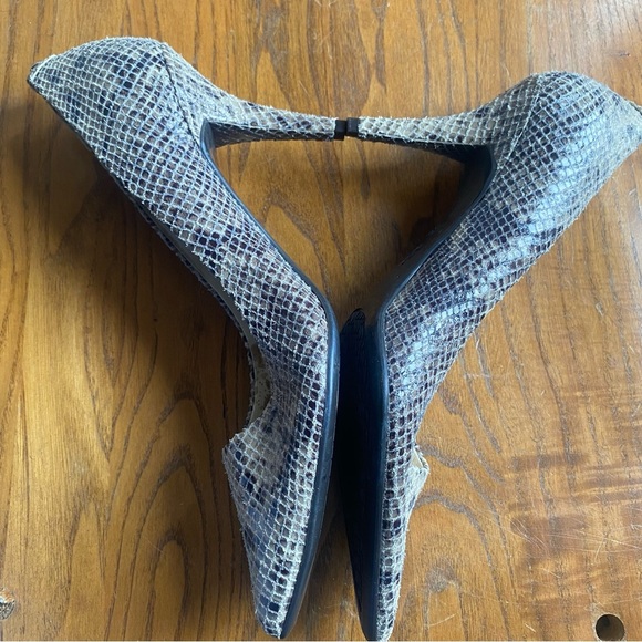 Michael Kors Snakeskin Patterned Women's Shoes 9M - Picture 3 of 8